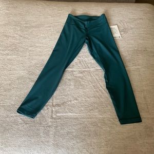 Lululemon Align V-Waist Pant 25’ Size 6 in Green Jasper